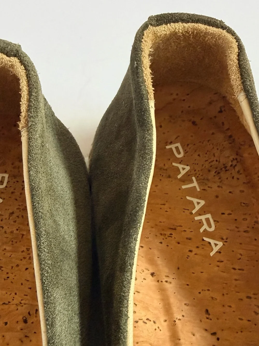 Patara smoking slipper